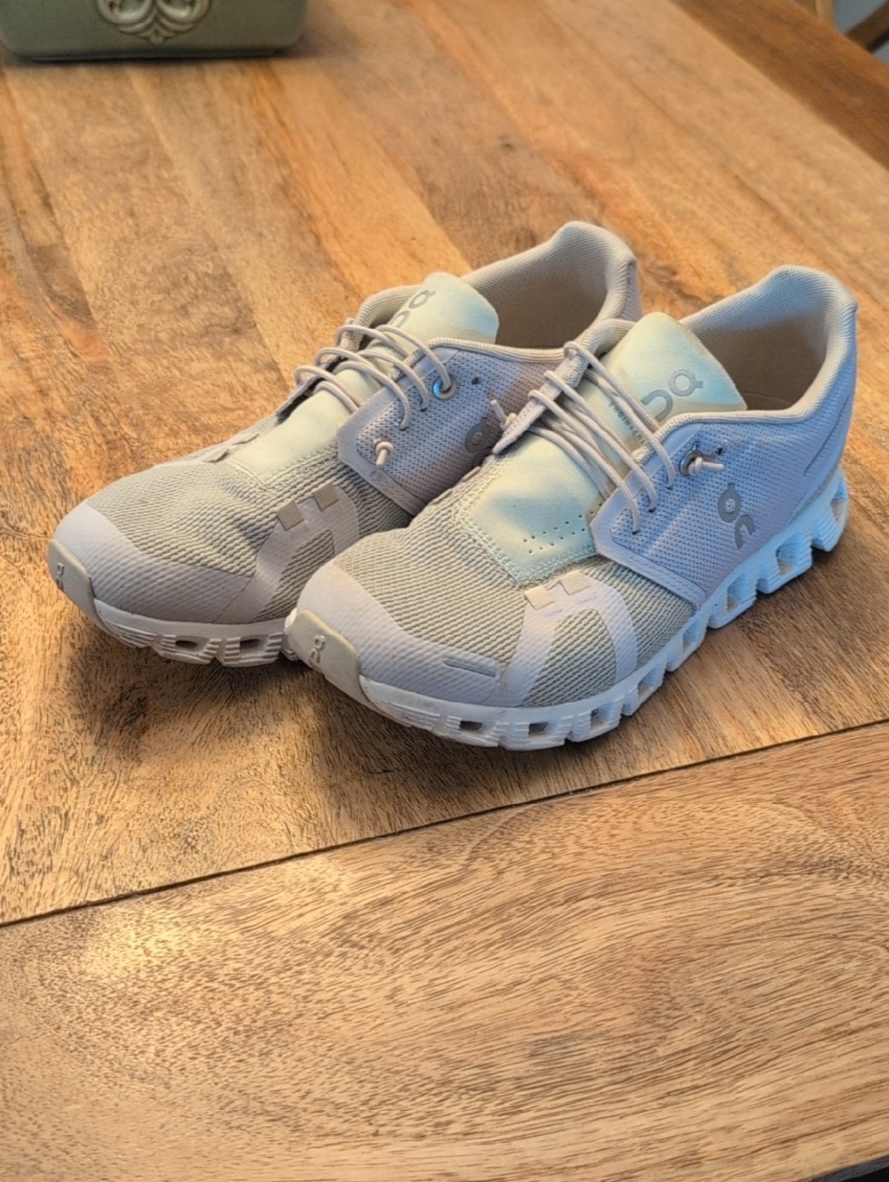 On Running Womens Cloudflow Athletic Shoes - Light Gray